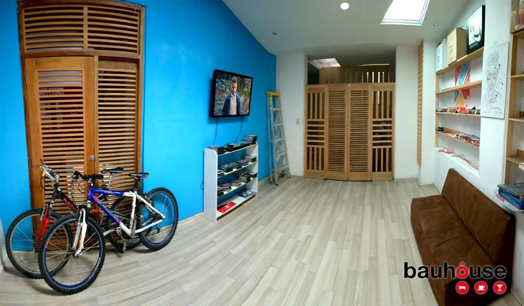 Bauhouse Backpacker Hostel 昆卡 外观 照片