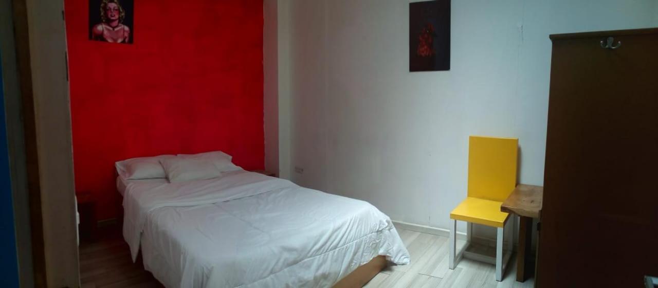 Bauhouse Backpacker Hostel 昆卡 外观 照片